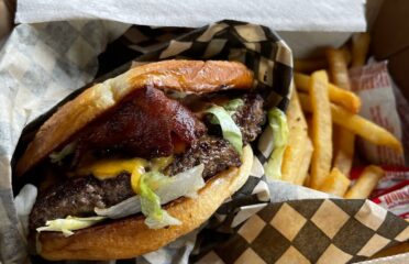Burger Love Food Truck