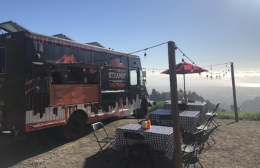 The Steamin’ Burger